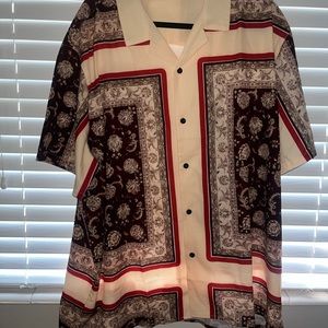NWOT Mens button down shirt